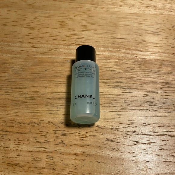 chanel eye makeup remover